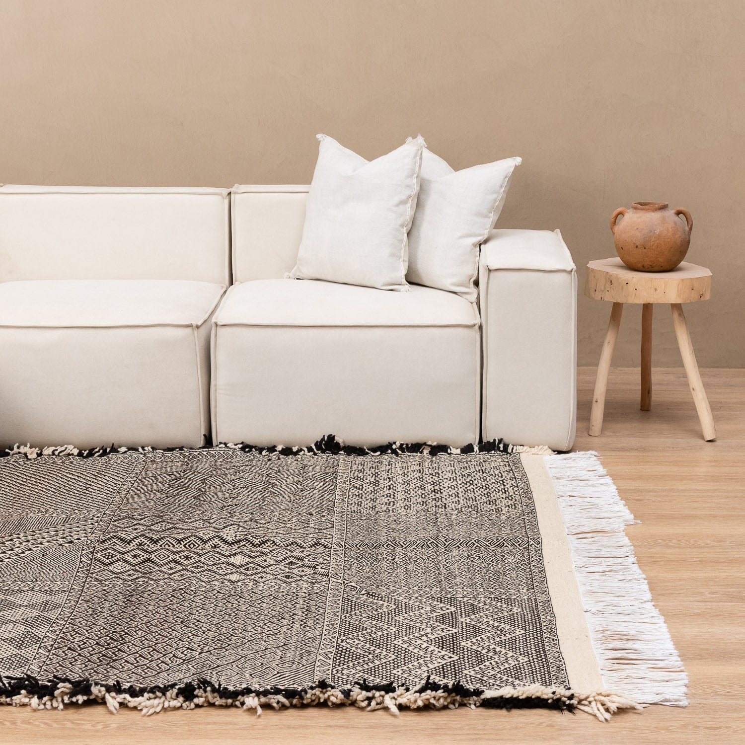 Souraya - taznakht kilim rug - Benisouk