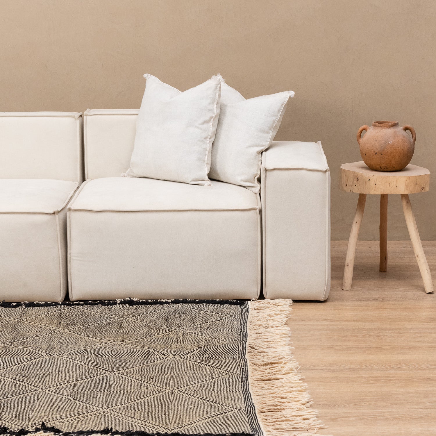 Tamazgha - taznakht kilim rug - Benisouk