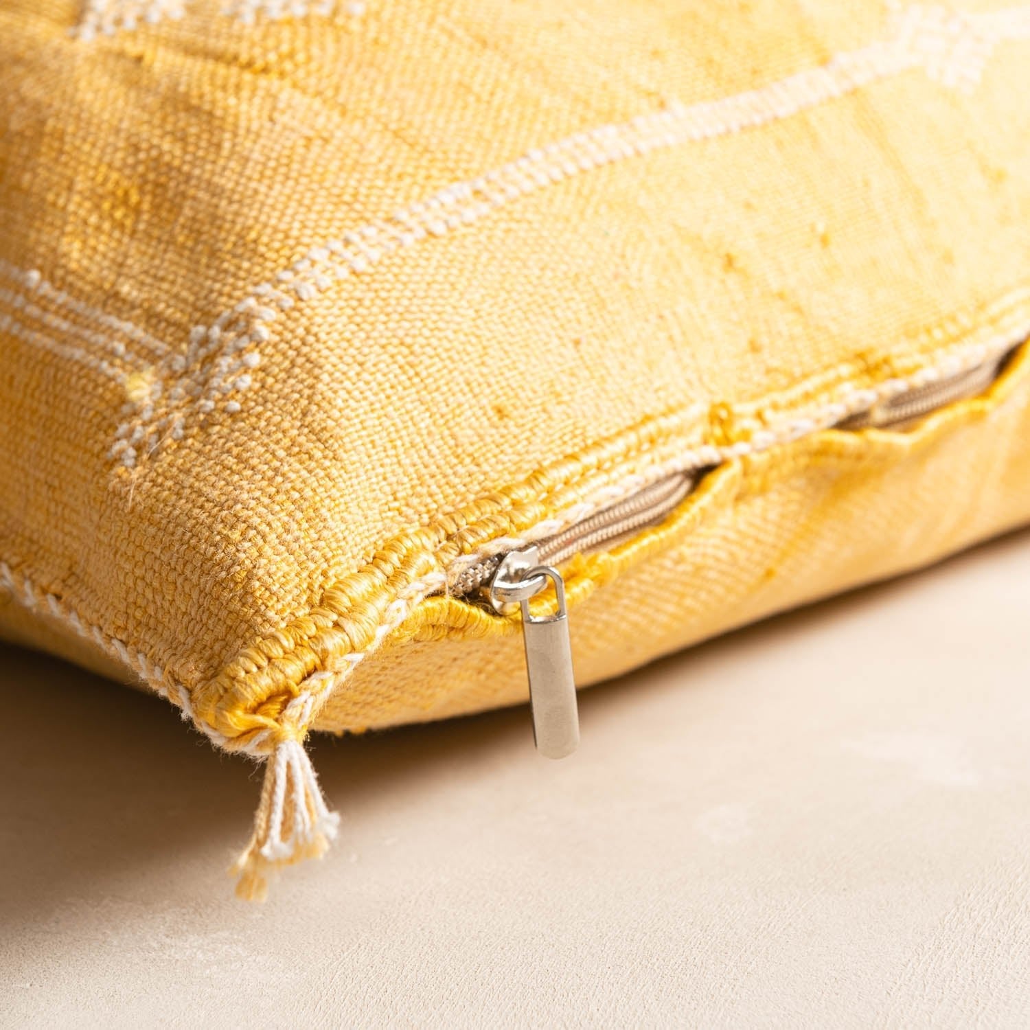 Yellow Cactus silk pillow cover - Benisouk