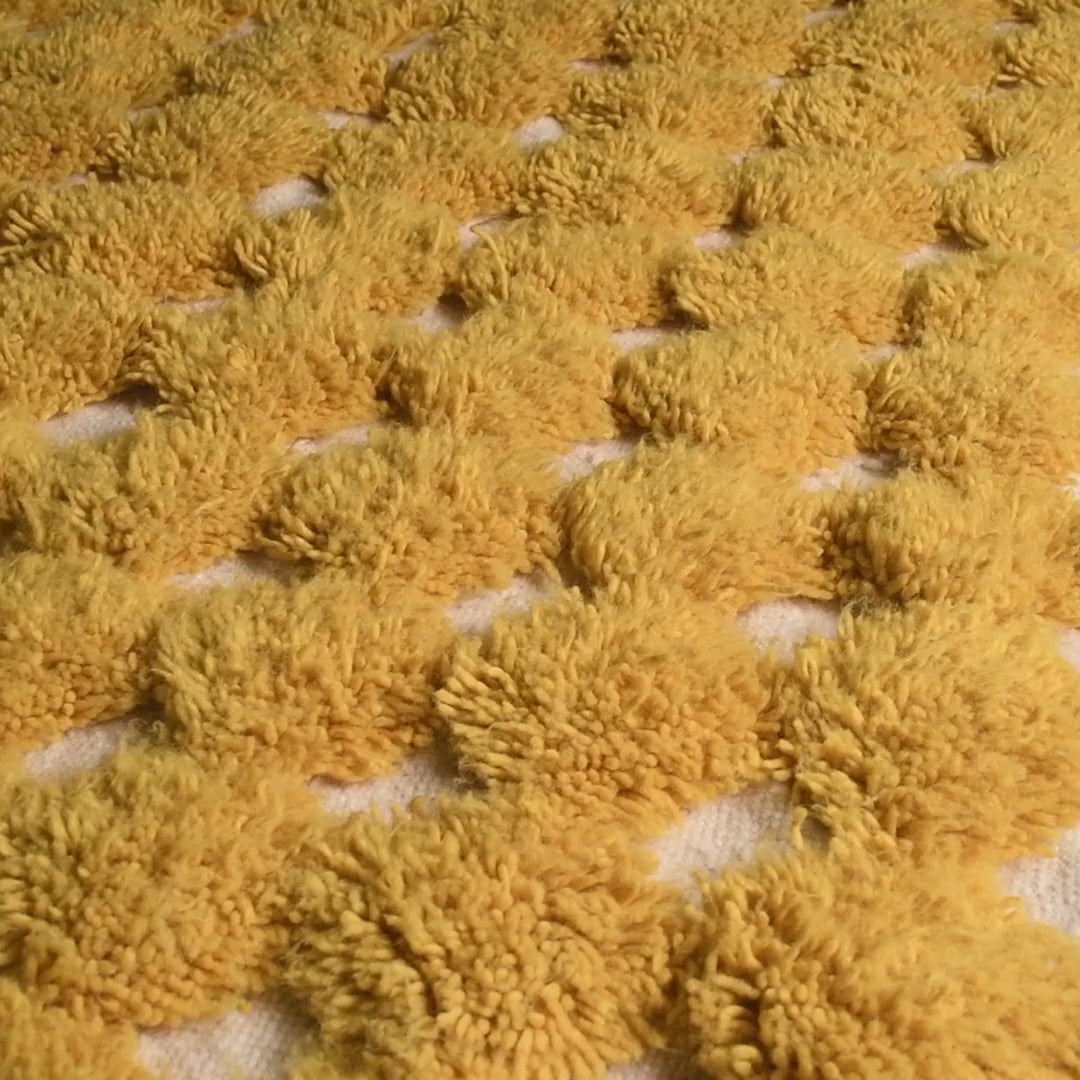 Nowara Sunlight – marokkanischer Hochflor-Teppich