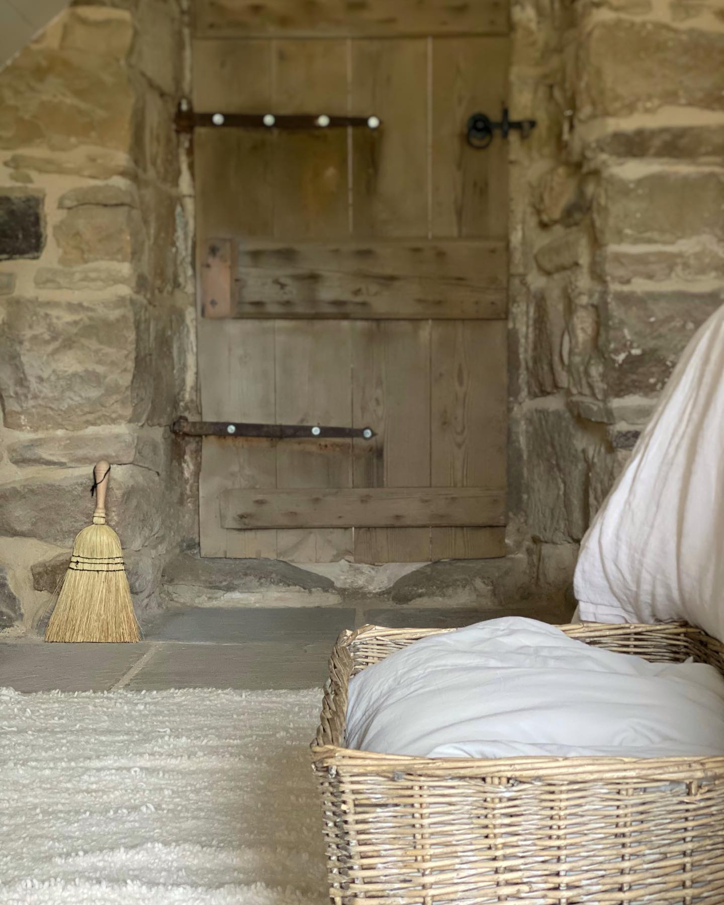 Elbayda – marokkanischer Hochflor-Teppich – Benisouk